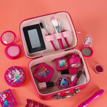 Kuferek makeup 22el